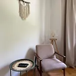 Poklekane Appartement *