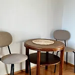 Poklekane Appartement *