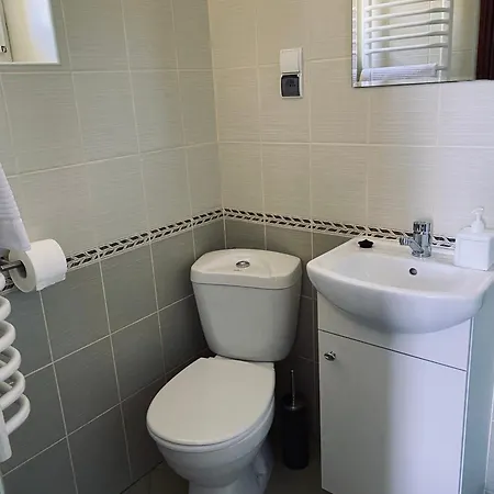Poklekane Apartmán *