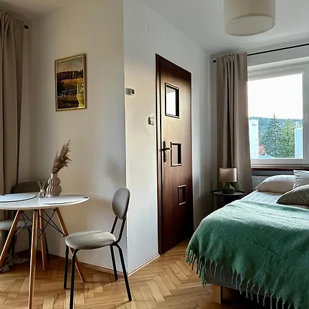 Poklekane Apartment *