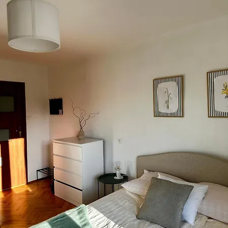 Poklekane Appartement